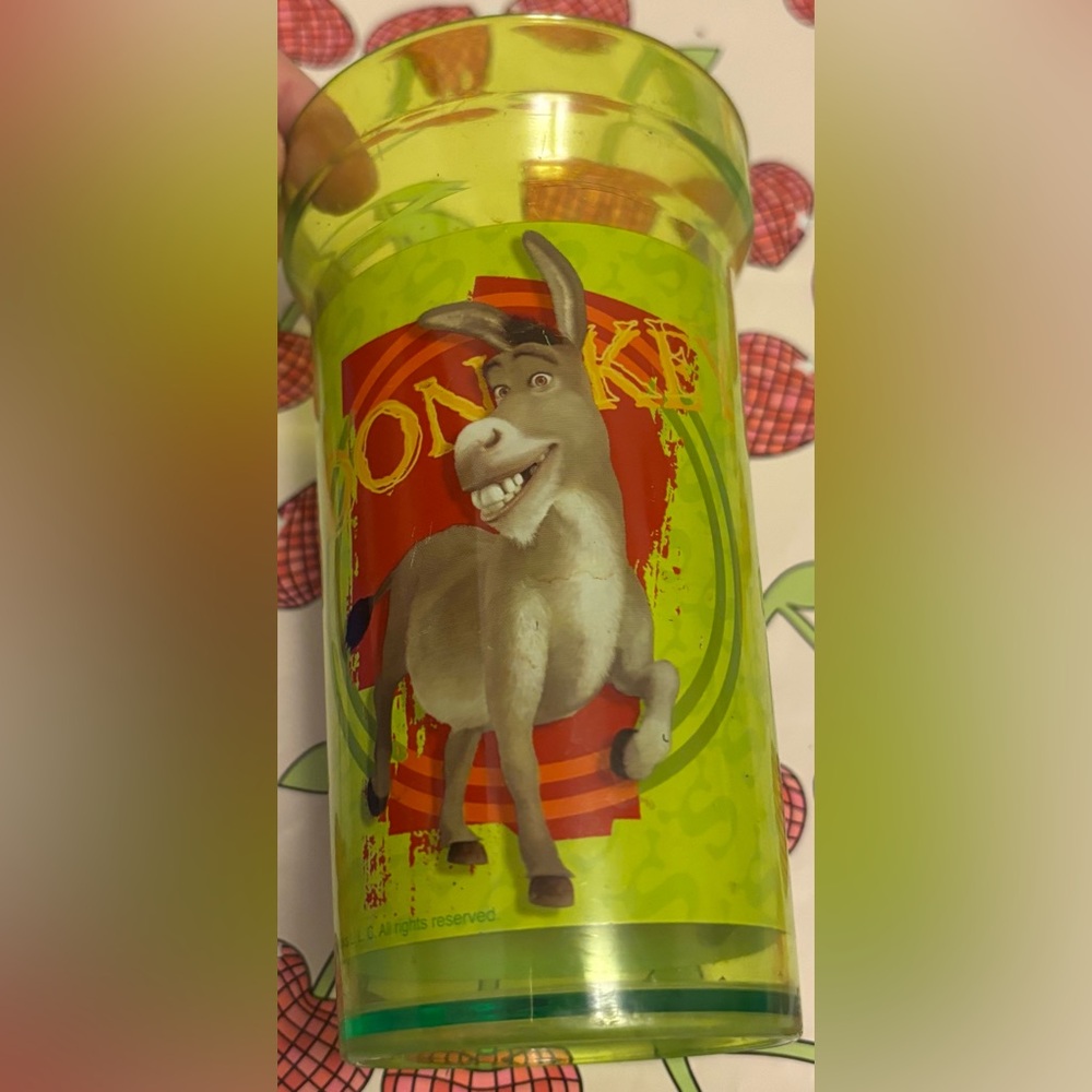 Shrek & Donkey Shrek 2 2004 Rare Green Plastic Collectible Cup Dreamworks